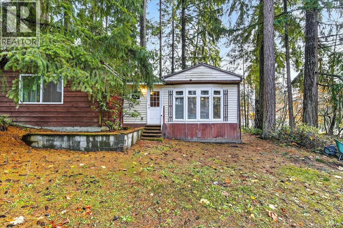 5560 Kitsuksis Rd, Port Alberni, British Columbia V9Y 8V8 - Photo 2 - 1020303