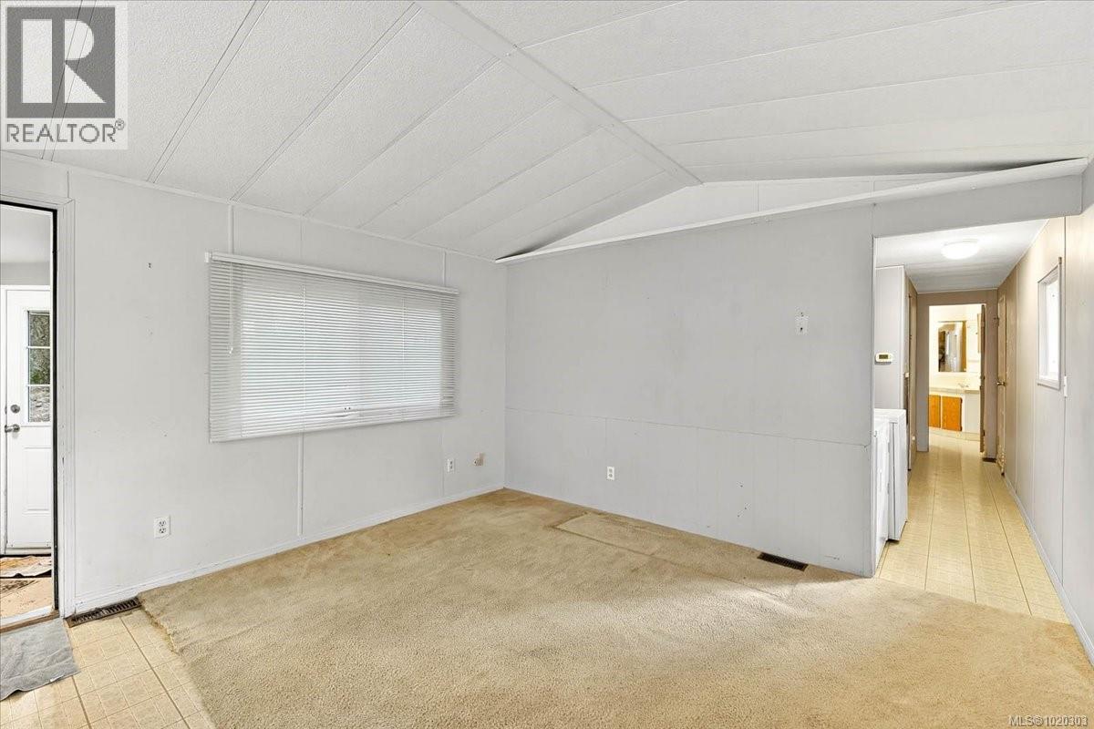 5560 Kitsuksis Rd, Port Alberni, British Columbia V9Y 8V8 - Photo 9 - 1020303