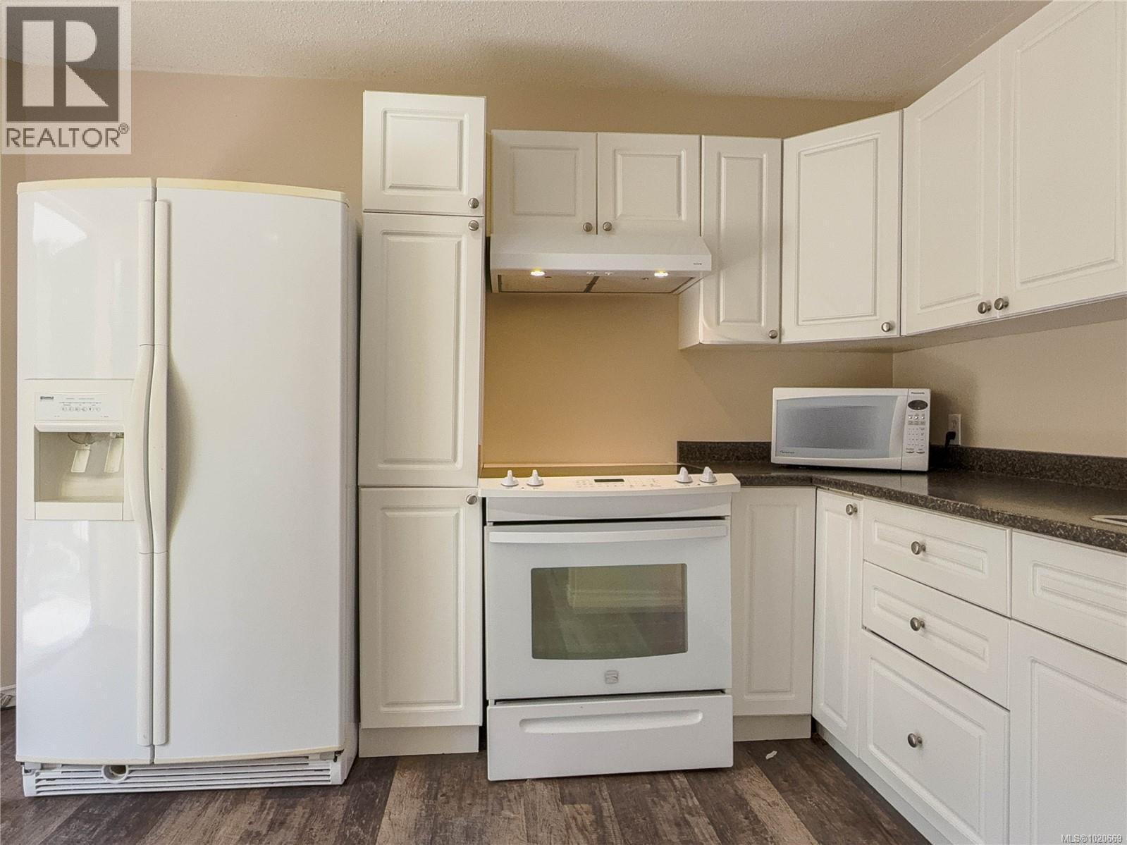 2075 Parkway Pl, Errington, British Columbia V0R 1V0 - Photo 9 - 1020669