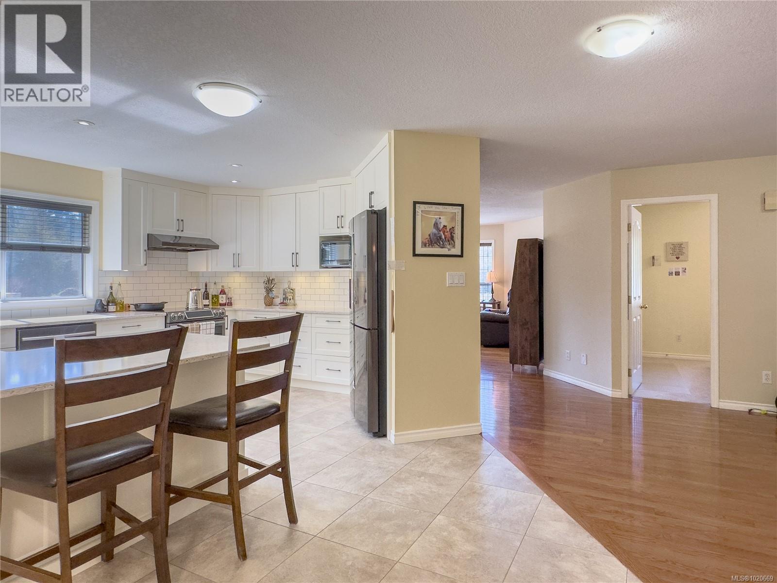 2075 Parkway Pl, Errington, British Columbia V0R 1V0 - Photo 46 - 1020669