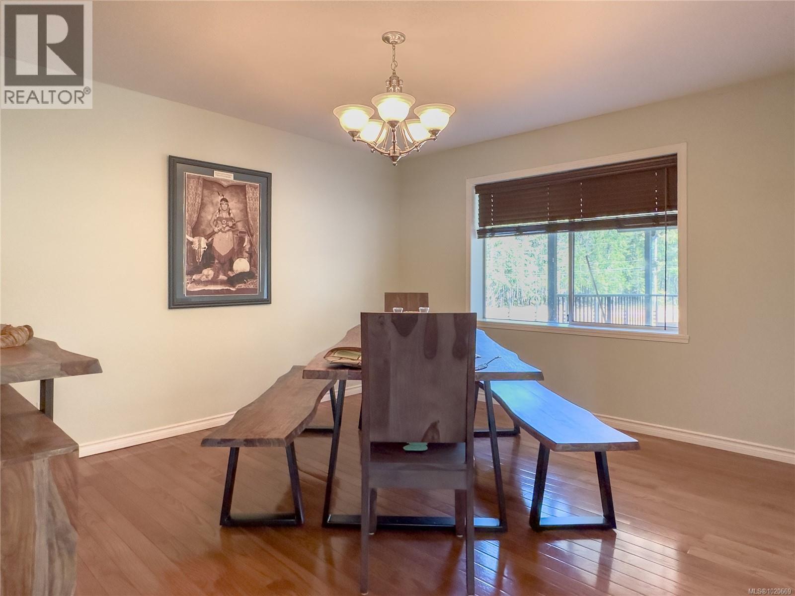 2075 Parkway Pl, Errington, British Columbia V0R 1V0 - Photo 43 - 1020669