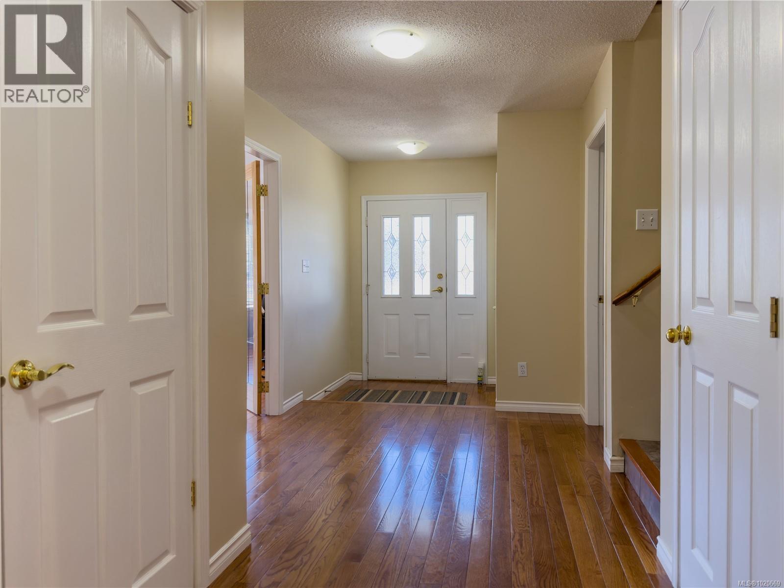 2075 Parkway Pl, Errington, British Columbia V0R 1V0 - Photo 30 - 1020669