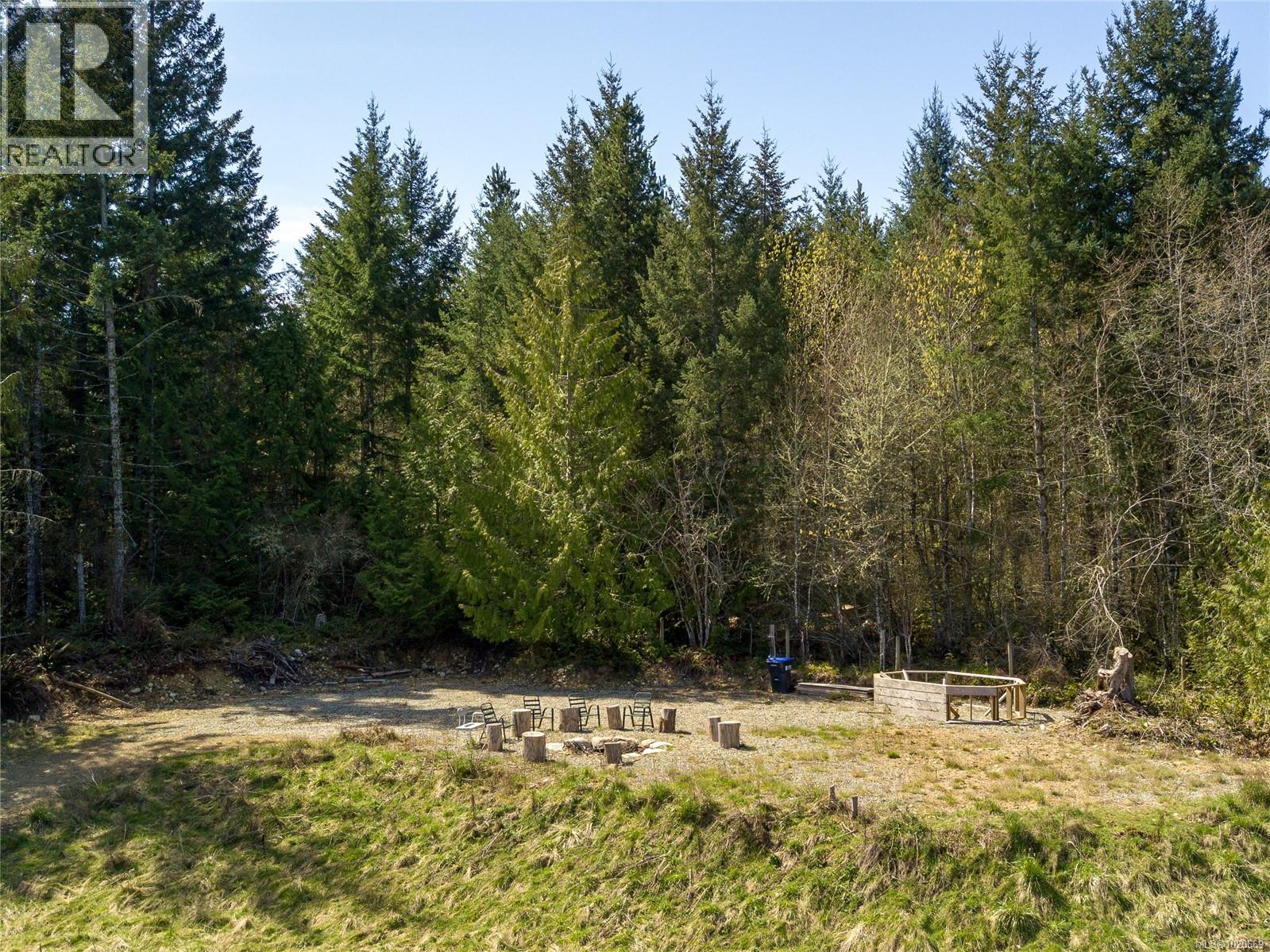 2075 Parkway Pl, Errington, British Columbia V0R 1V0 - Photo 61 - 1020669