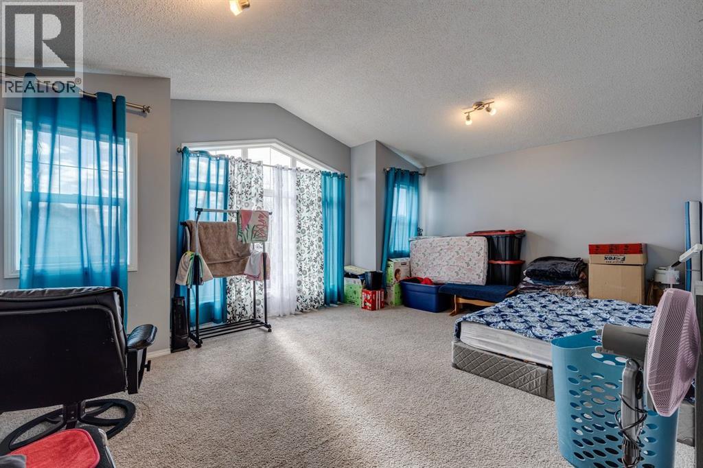 47 Westmount Road, Okotoks, Alberta  T1S 2J3 - Photo 11 - A2266980