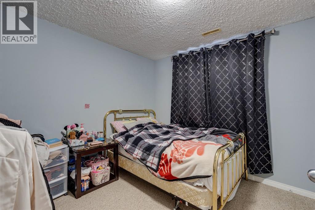 47 Westmount Road, Okotoks, Alberta  T1S 2J3 - Photo 22 - A2266980