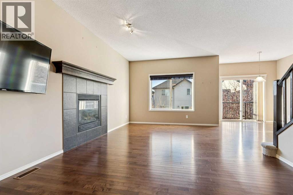 34 Kingsland Close, Airdrie, Alberta  T4A 0C6 - Photo 6 - A2267012