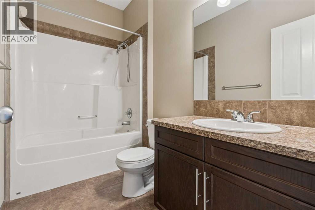 34 Kingsland Close, Airdrie, Alberta  T4A 0C6 - Photo 33 - A2267012