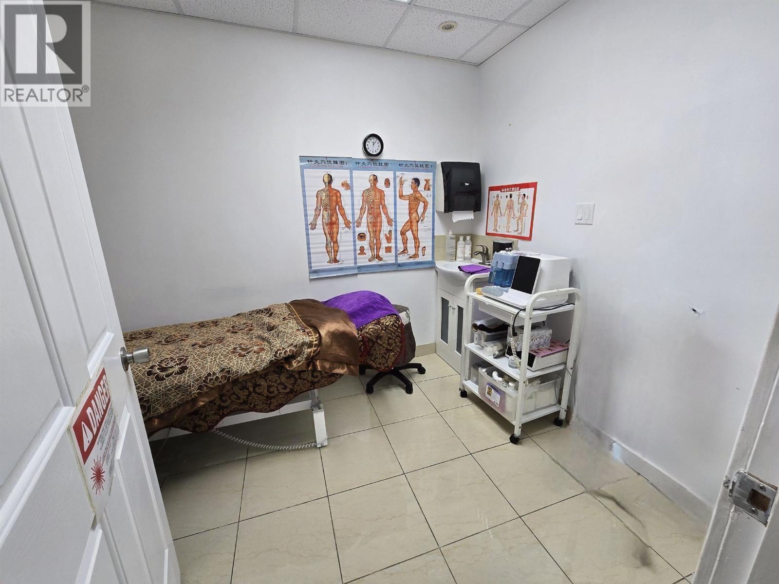 2221 4500 Kingsway, Burnaby, British Columbia  V5H 2A9 - Photo 4 - C8073858