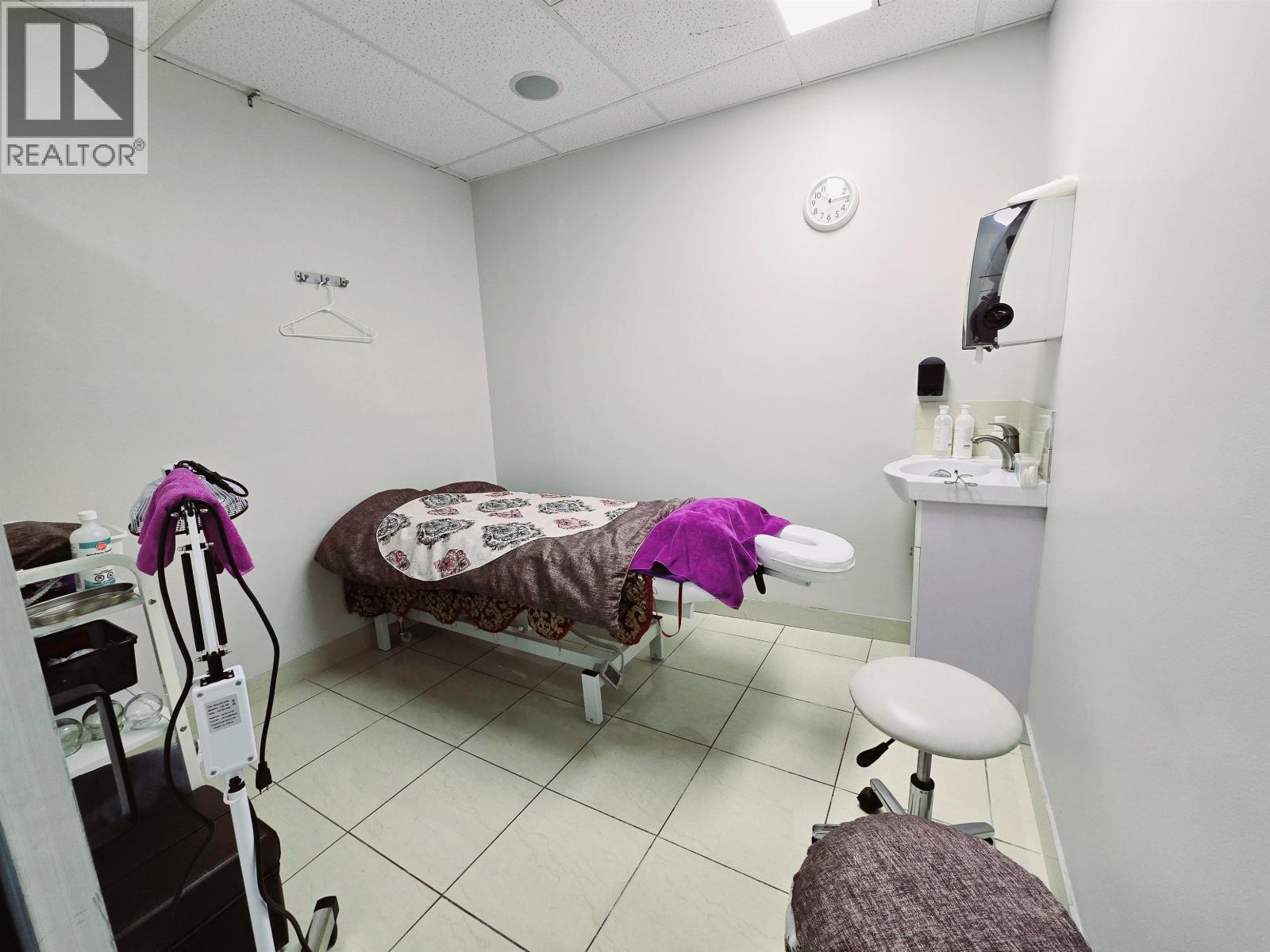 2221 4500 Kingsway, Burnaby, British Columbia  V5H 2A9 - Photo 5 - C8073858