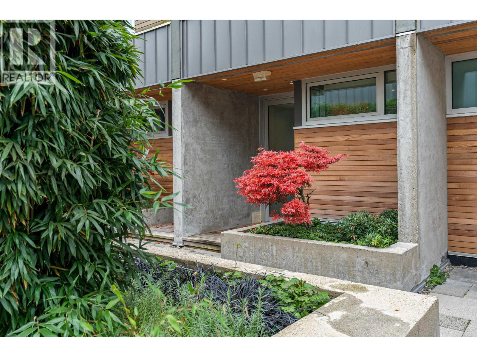 7 850 W 8th Avenue, Vancouver, British Columbia  V5Z 1E2 - Photo 1 - R3067764