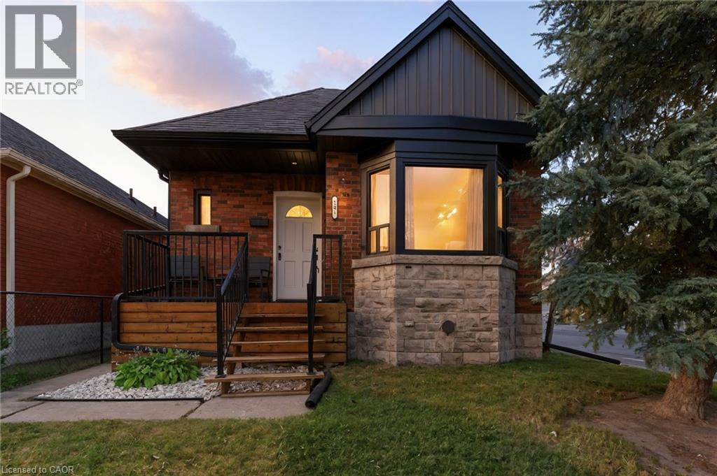 201 FAIRFIELD Avenue, Hamilton, Ontario