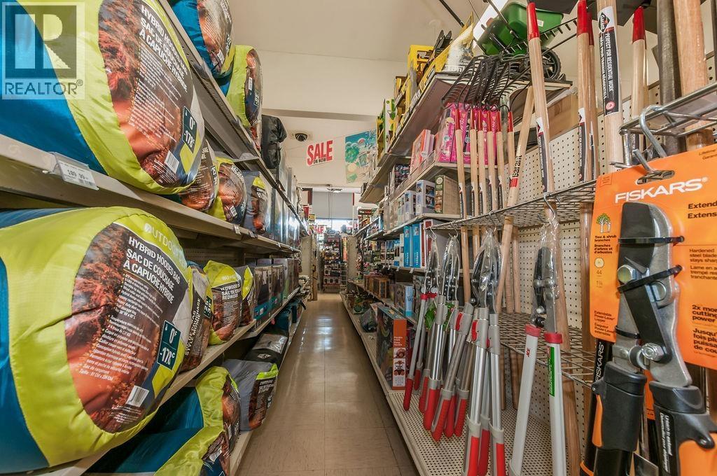 470 W Stuart Drive, Fort St. James, British Columbia  V0J 1P0 - Photo 8 - C8073823