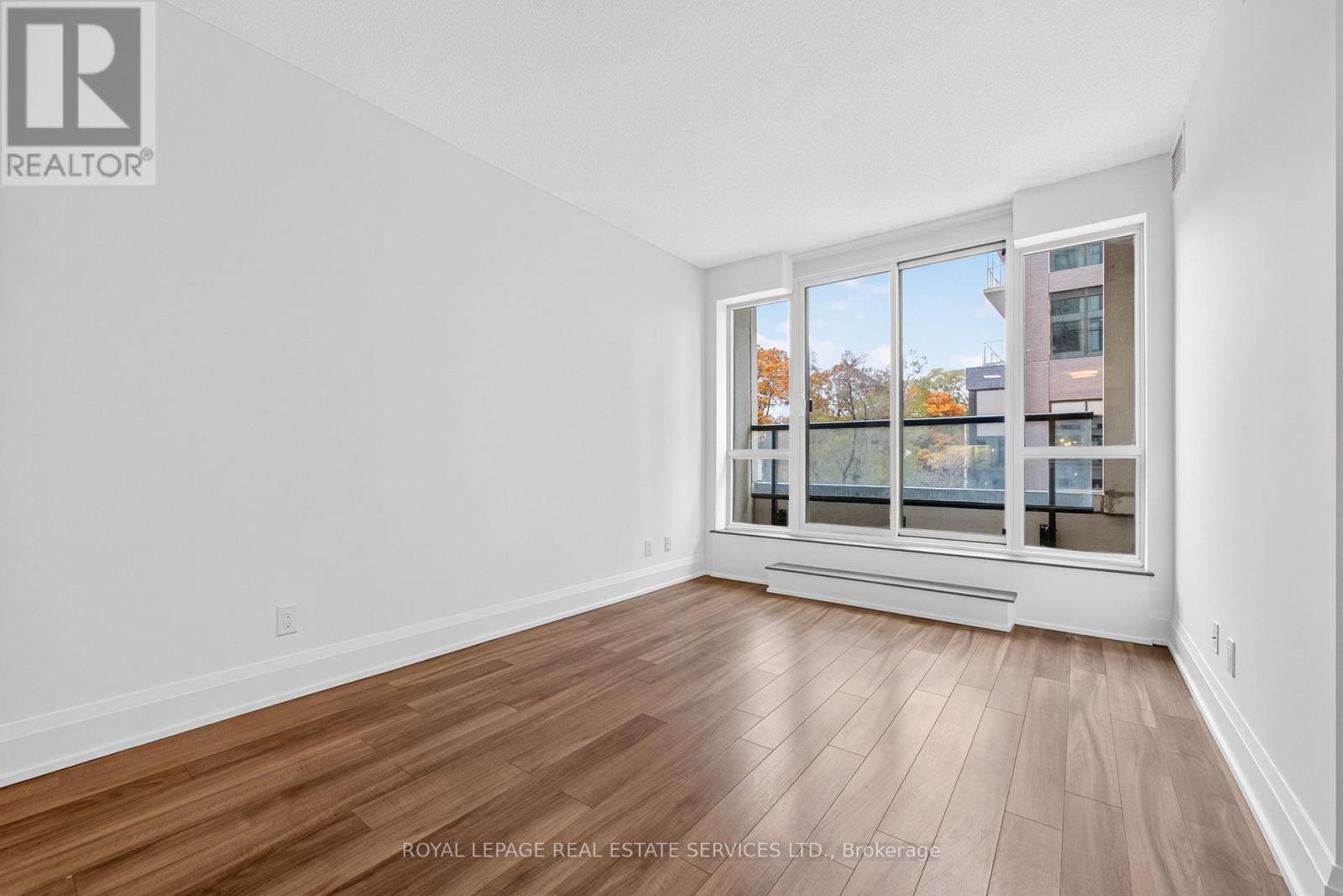 308 - 1 Old Mill Drive, Toronto, Ontario  M6S 0A1 - Photo 18 - W12551508