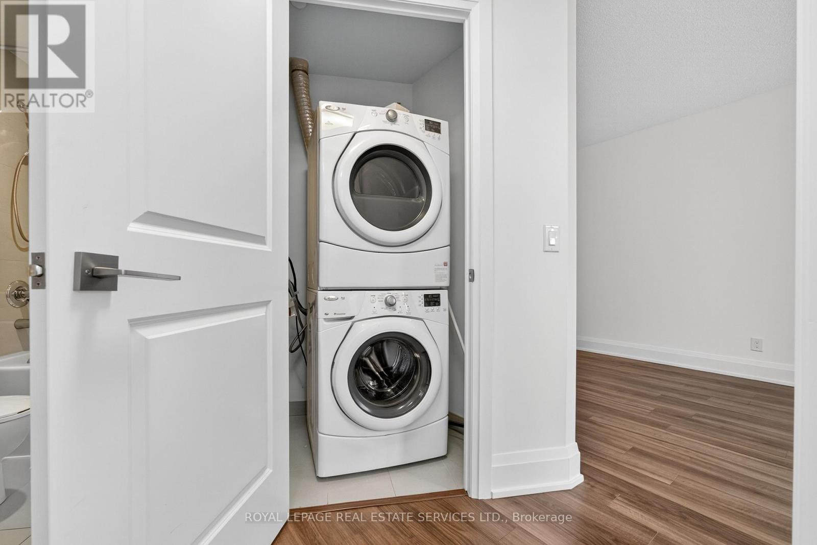 308 - 1 Old Mill Drive, Toronto, Ontario  M6S 0A1 - Photo 26 - W12551508