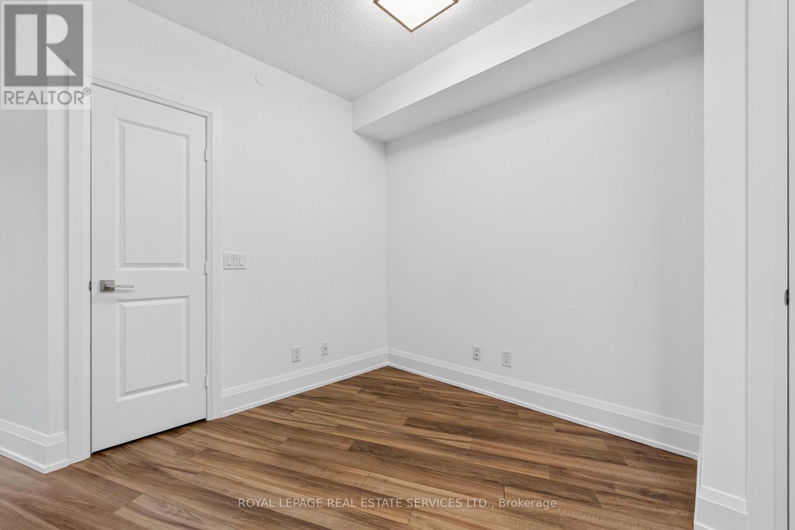 308 - 1 Old Mill Drive, Toronto, Ontario  M6S 0A1 - Photo 13 - W12551508