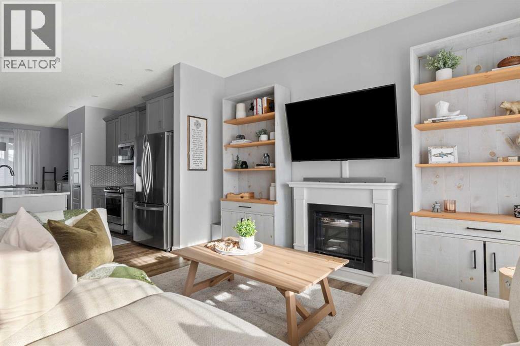 837 West Lakeview Drive, Chestermere, Alberta  T1X 1Z5 - Photo 5 - A2270361