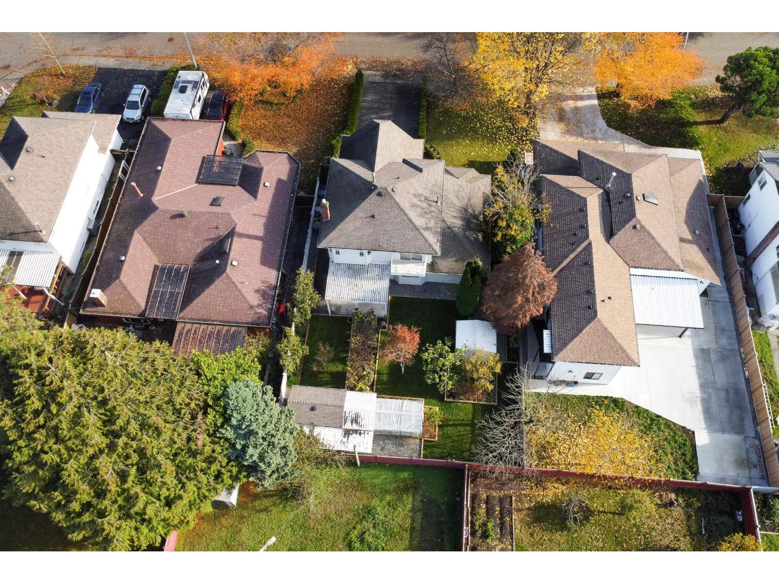 9469 154 Street, Surrey, British Columbia  V3R 9E2 - Photo 36 - R3067884