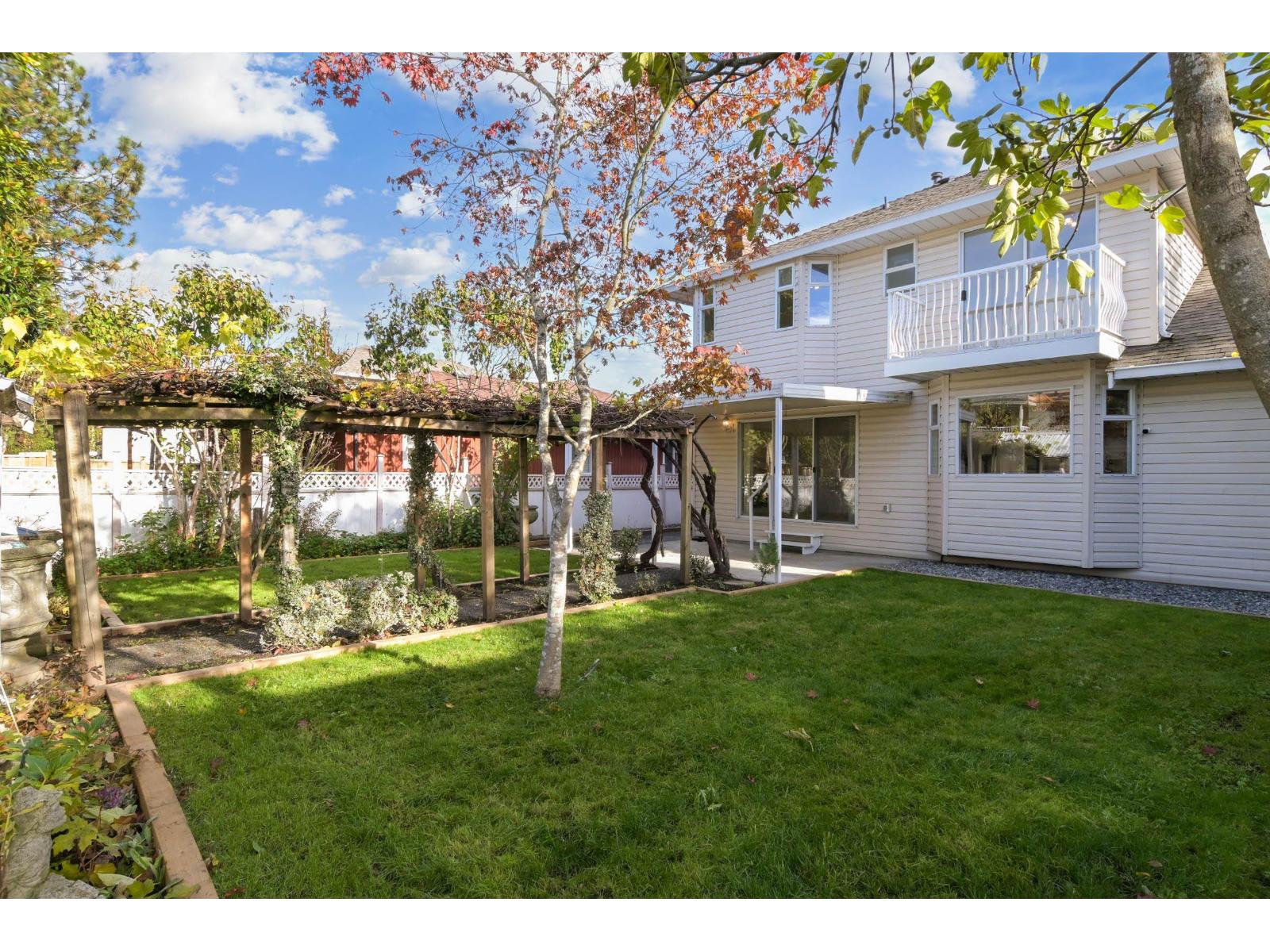 9469 154 Street, Surrey, British Columbia  V3R 9E2 - Photo 31 - R3067884