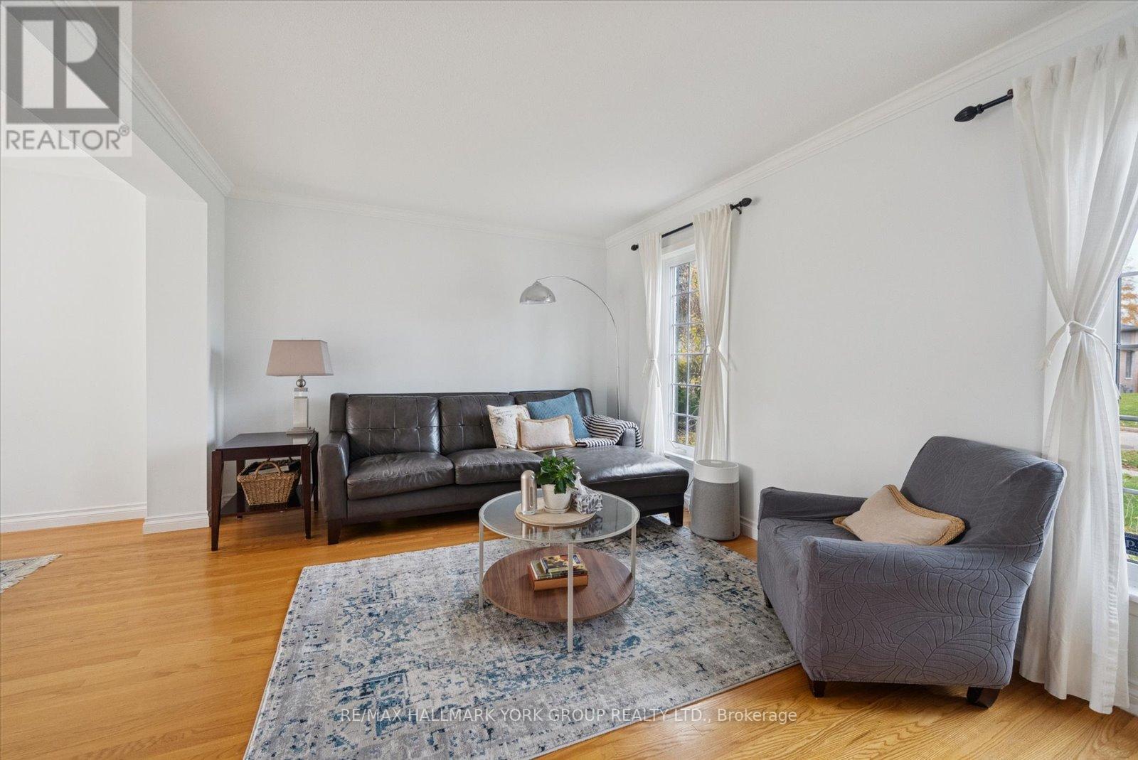 59 Grove Park Crescent, Toronto, Ontario  M2J 2C7 - Photo 3 - C12553000