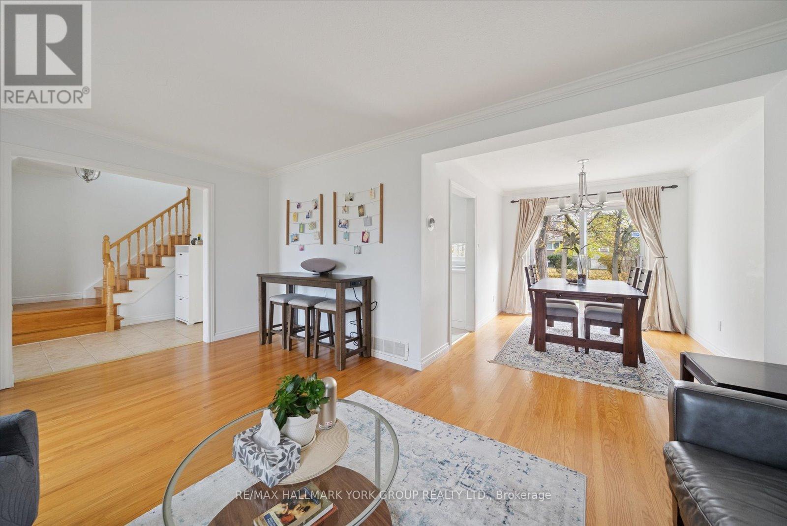 59 Grove Park Crescent, Toronto, Ontario  M2J 2C7 - Photo 4 - C12553000