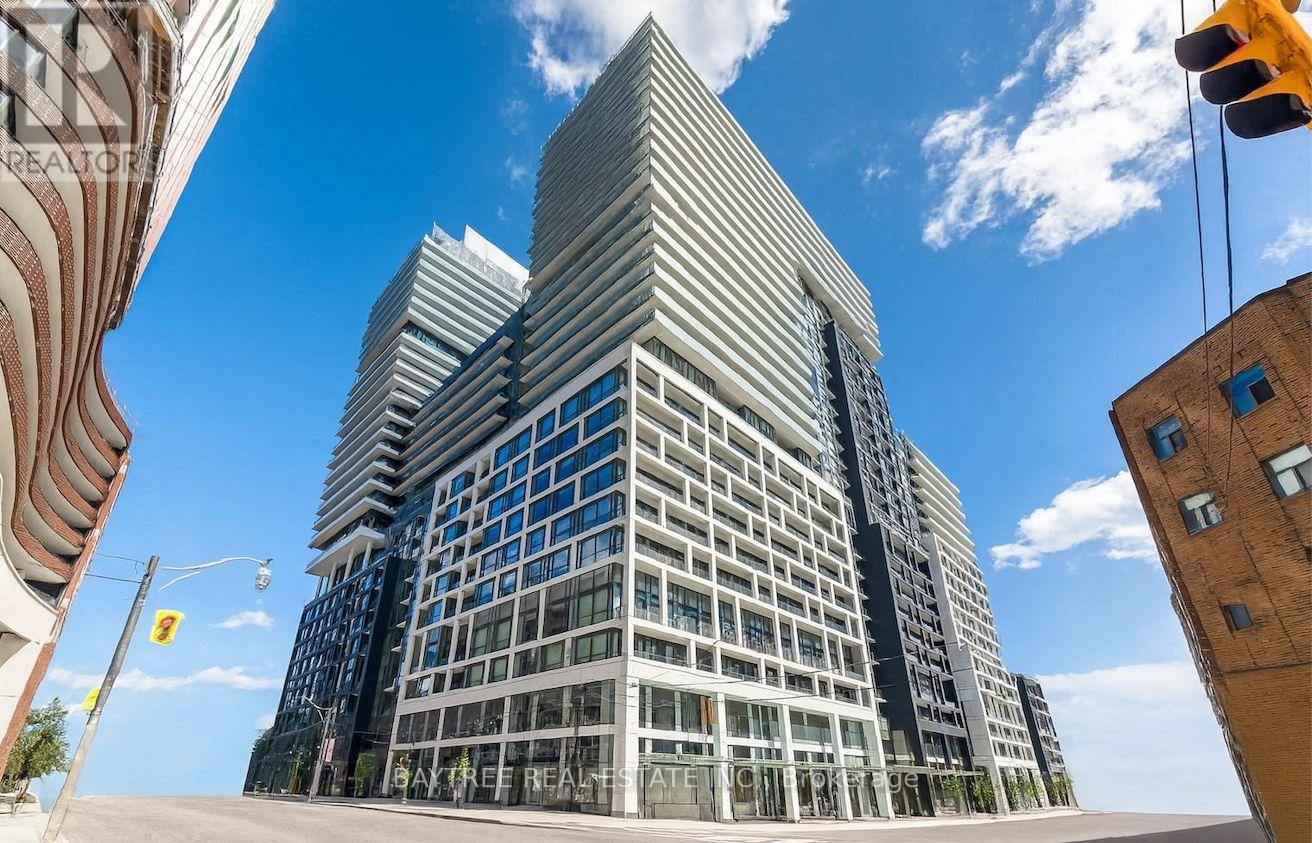 425 - 135 LOWER SHERBOURNE STREET W, Toronto, Ontario
