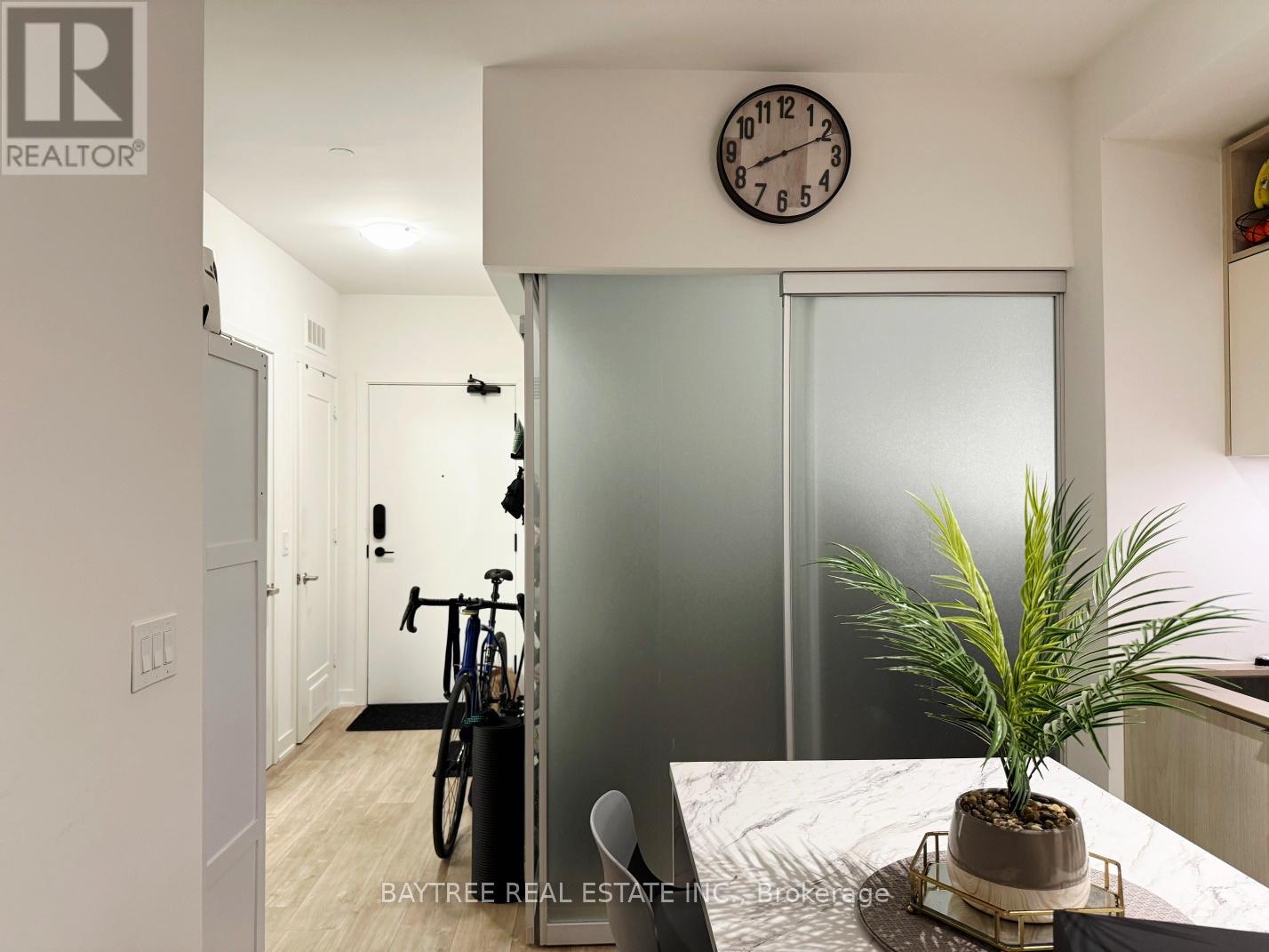 425 - 135 Lower Sherbourne Street W, Toronto, Ontario  M5A 1Y4 - Photo 6 - C12553012