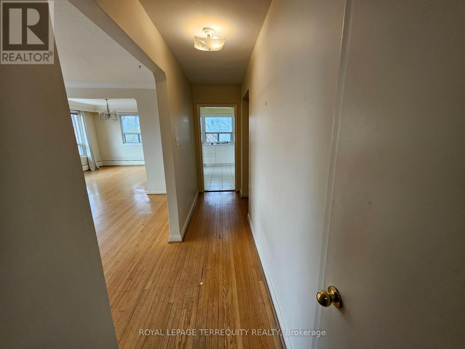 5 - 401 Winnett Avenue, Toronto, Ontario  M6C 3M2 - Photo 15 - C12553018