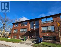5 - 401 WINNETT AVENUE, Toronto, Ontario