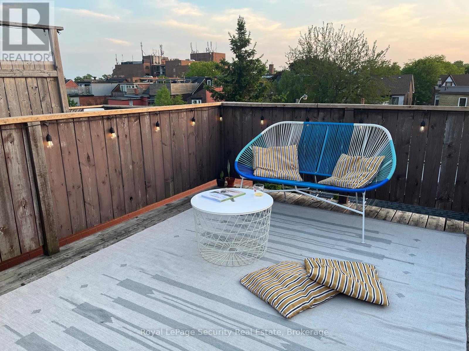 410 Manning Avenue, Toronto, Ontario  M6G 2V7 - Photo 32 - C12553026