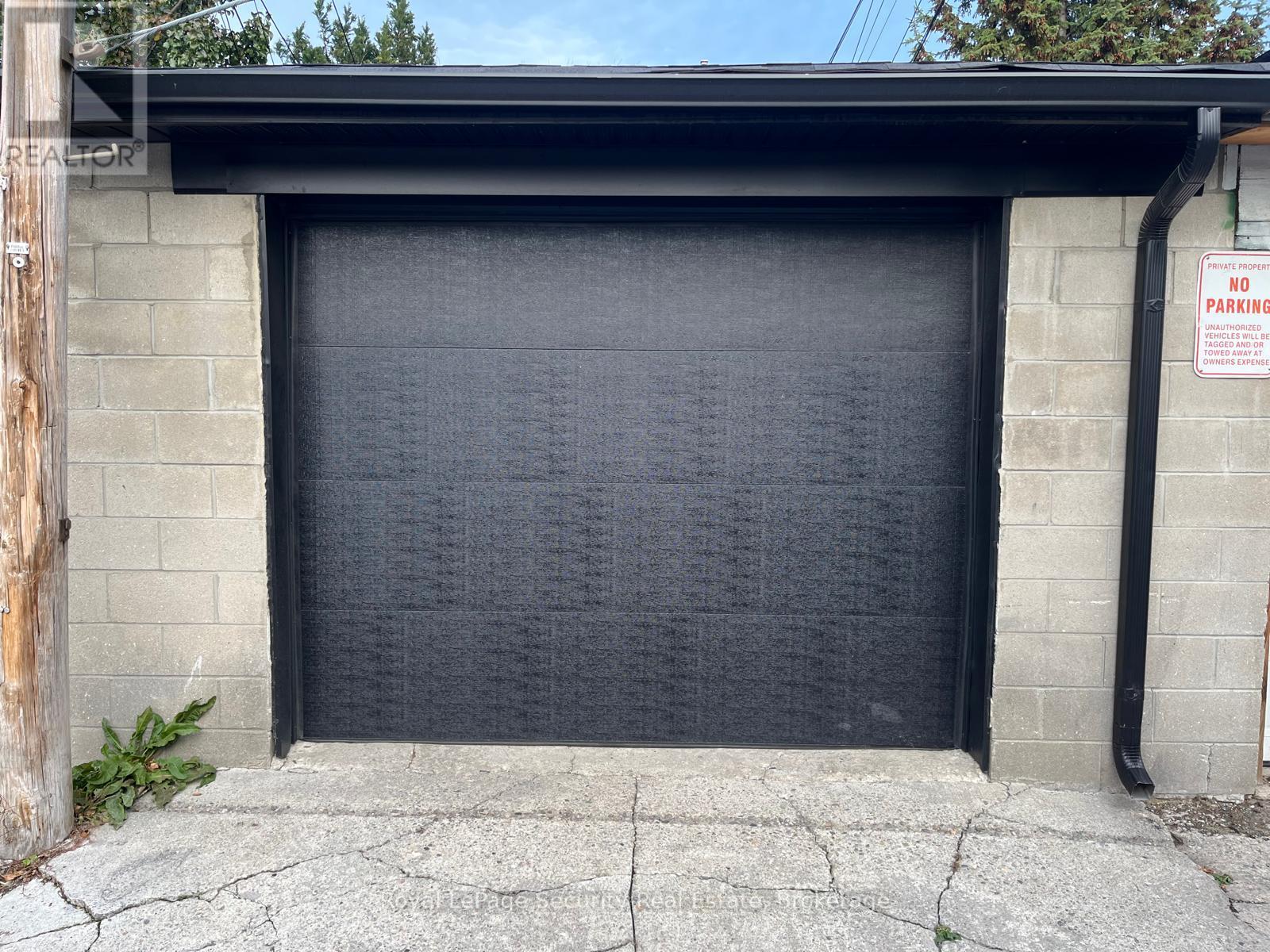 410 Manning Avenue, Toronto, Ontario  M6G 2V7 - Photo 36 - C12553026