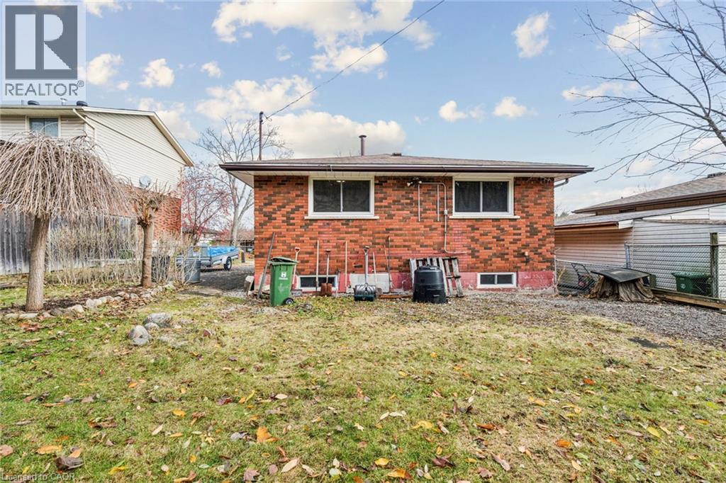 16 Green Meadow Way, Dundas, Ontario  L9H 3Z3 - Photo 23 - 40788567