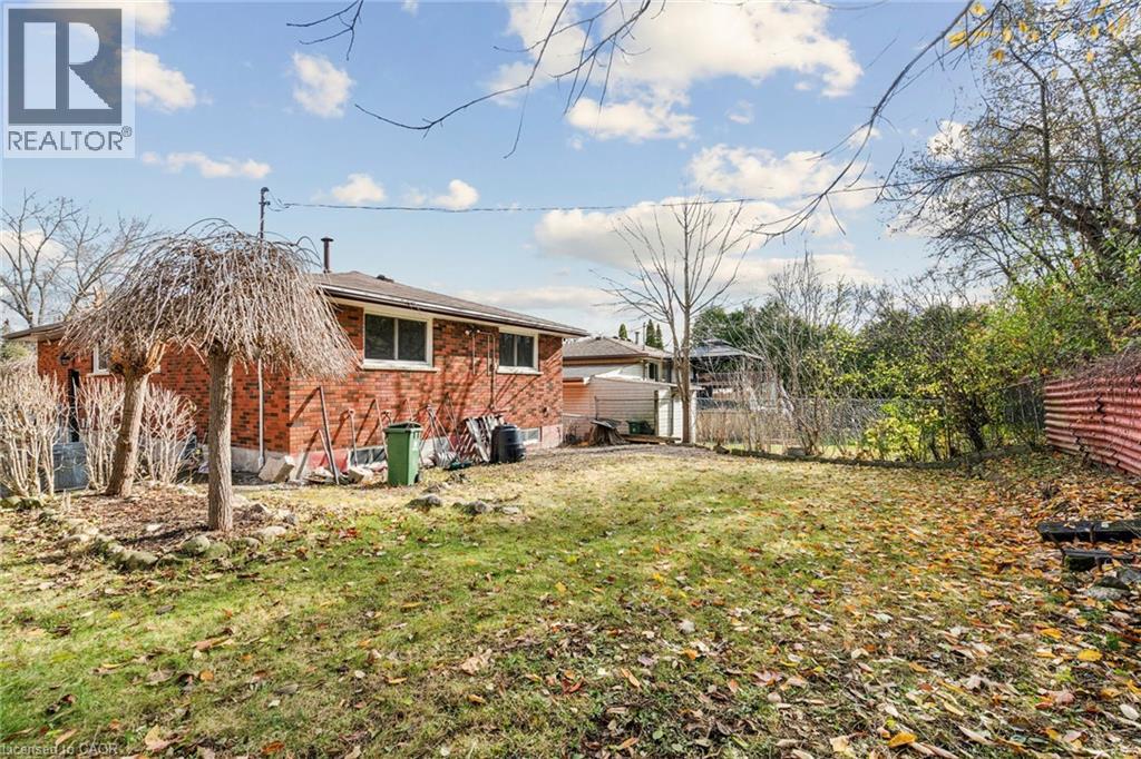 16 Green Meadow Way, Dundas, Ontario  L9H 3Z3 - Photo 25 - 40788567