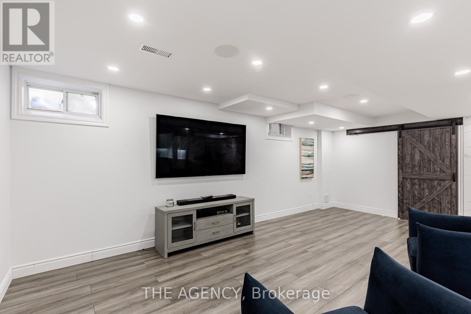 33 Ascalon Drive, Vaughan, Ontario  L6A 0M5 - Photo 26 - N12552996