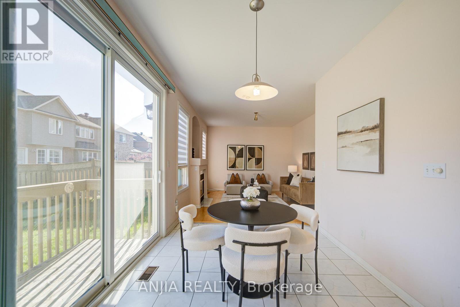 131 Winston Castle Drive, Markham, Ontario  L6C 2G7 - Photo 20 - N12553016