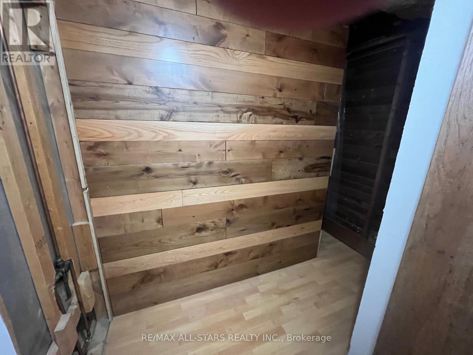 211 Burnt River Road, Kawartha Lakes, Ontario K0M 1C0 - Photo 13 - X12553102