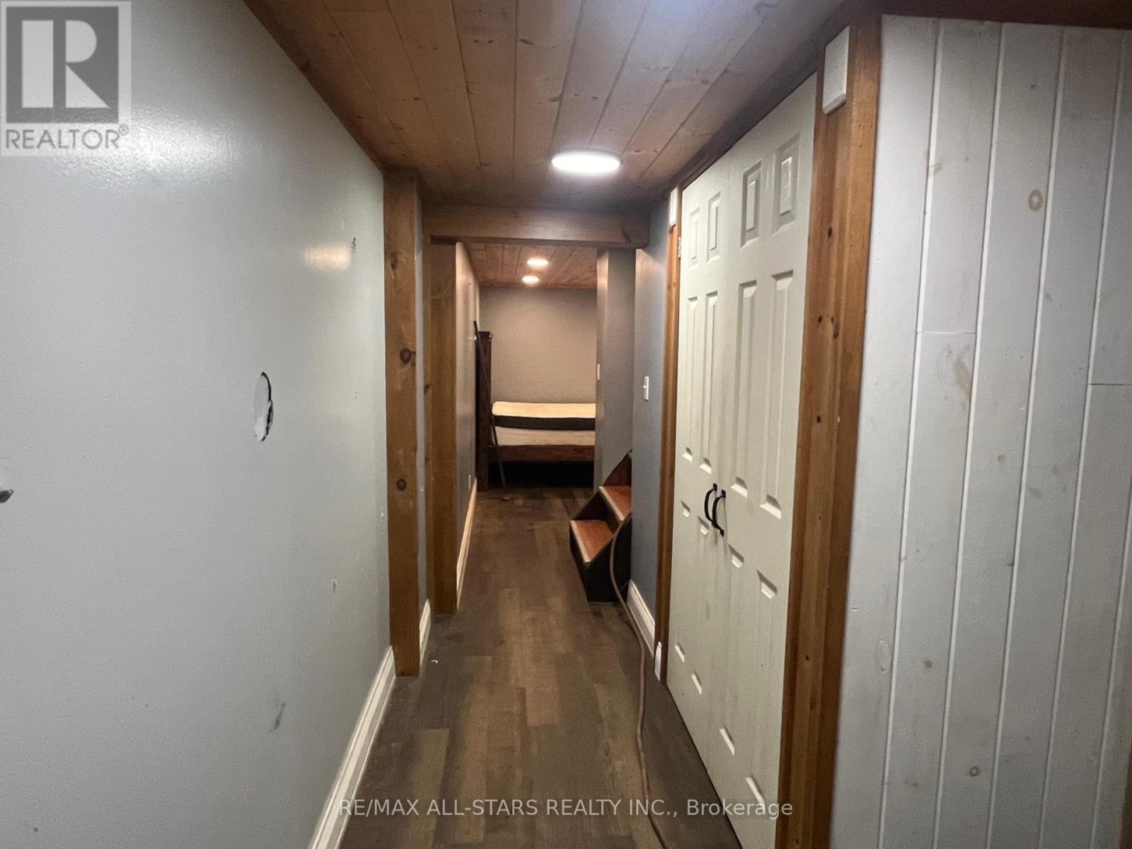 211 Burnt River Road, Kawartha Lakes, Ontario K0M 1C0 - Photo 15 - X12553102