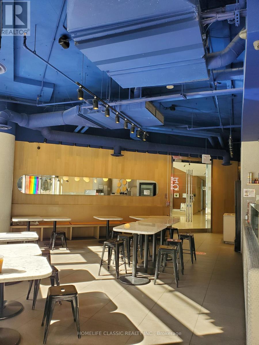 160 Bloor Street E, Toronto, Ontario  M4W 0A2 - Photo 5 - C12477346