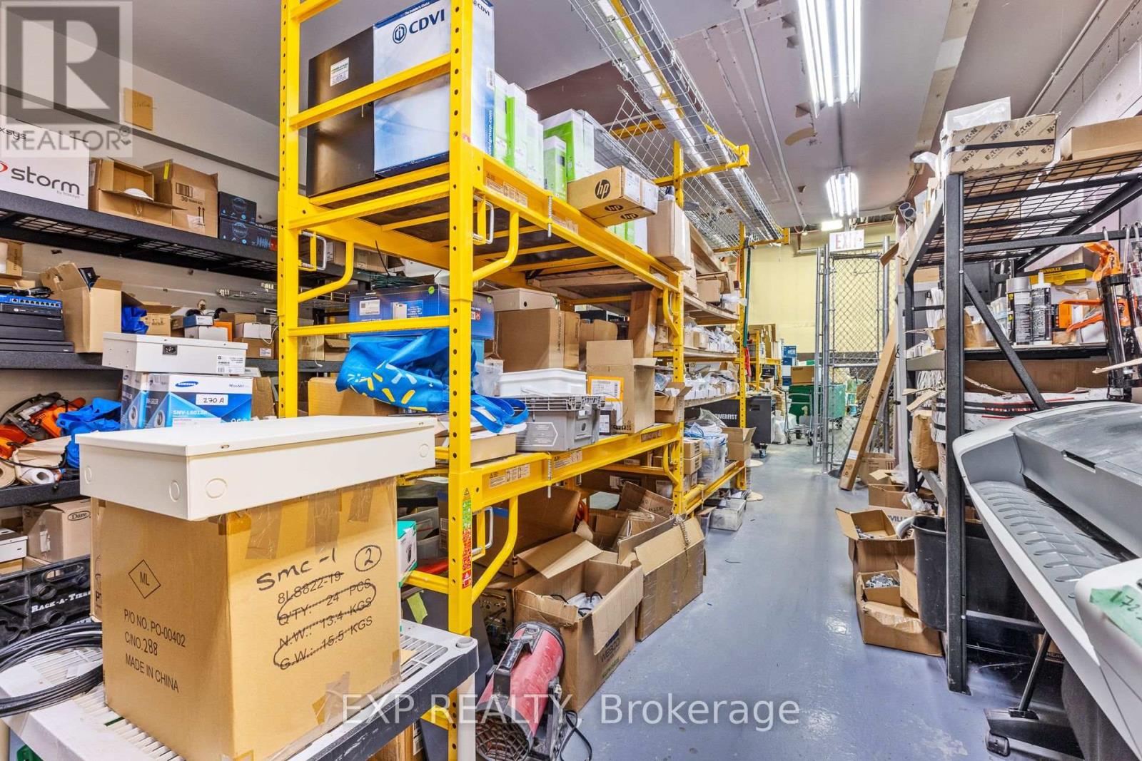 102+202 - 1600 Laperriere Avenue, Ottawa, Ontario K1Z 8P5 - Photo 10 - X12553134