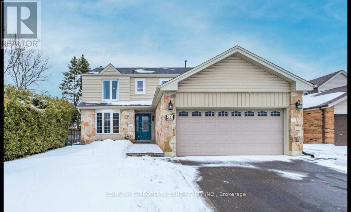 30 MARKHAM STREET, Brampton, Ontario