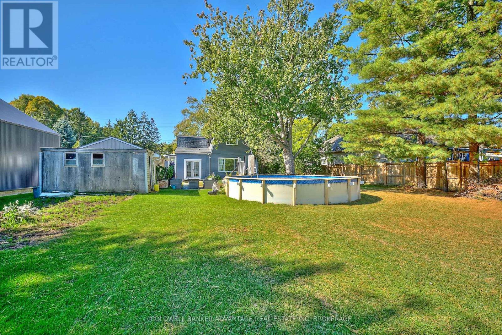 1123 Pelham Street, Pelham, Ontario  L3C 3E4 - Photo 10 - X12553068