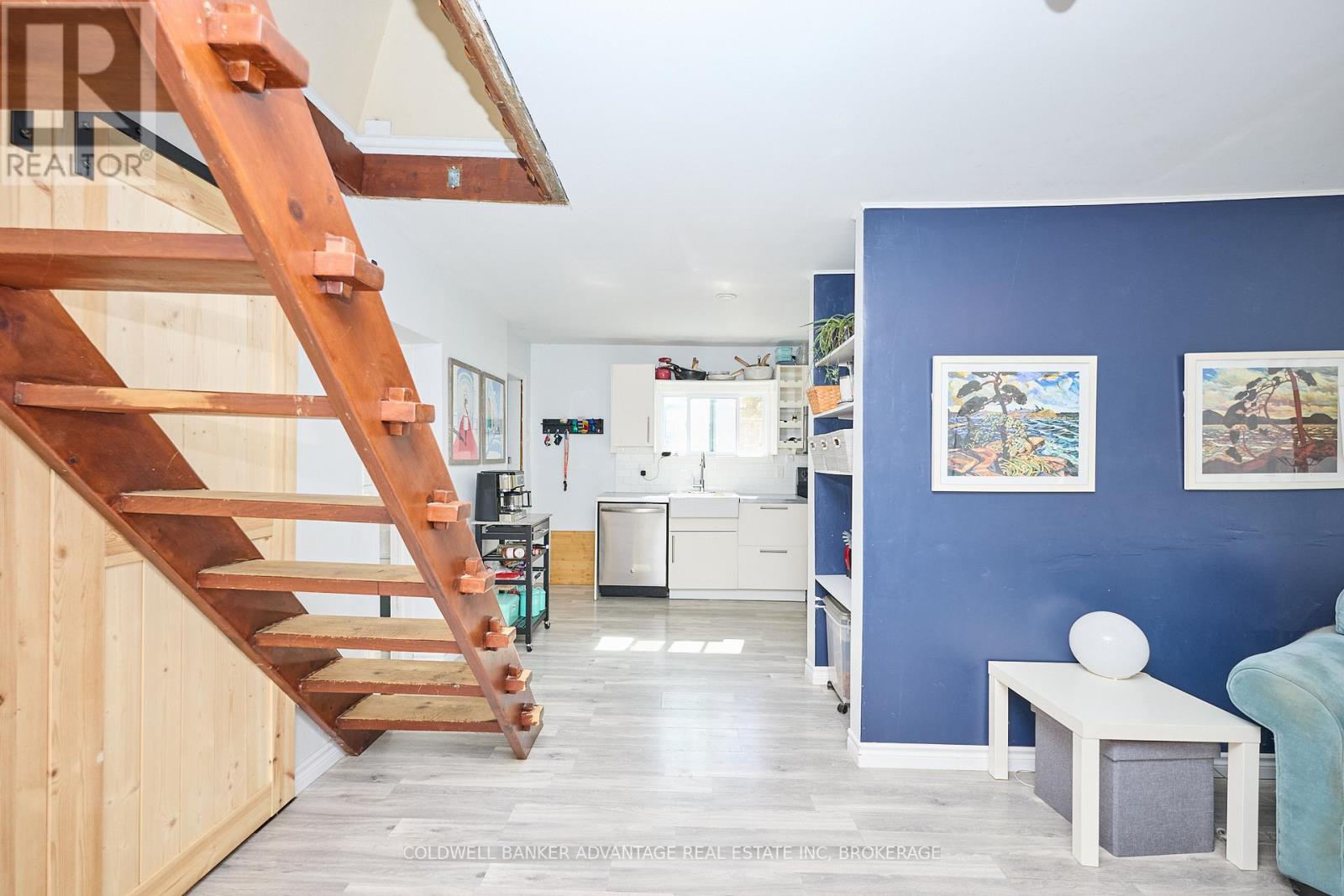 1123 Pelham Street, Pelham, Ontario  L3C 3E4 - Photo 14 - X12553068