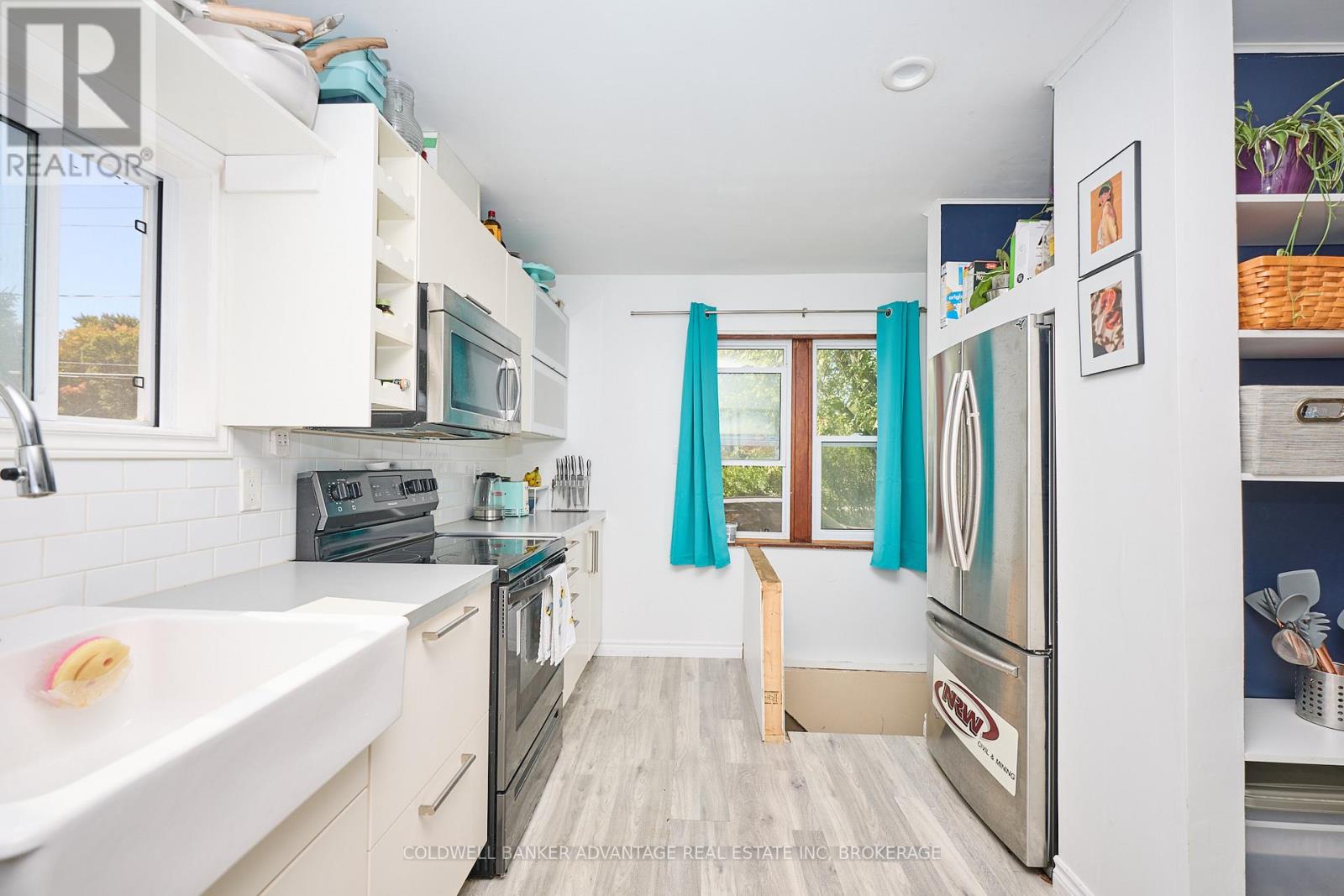 1123 Pelham Street, Pelham, Ontario  L3C 3E4 - Photo 16 - X12553068