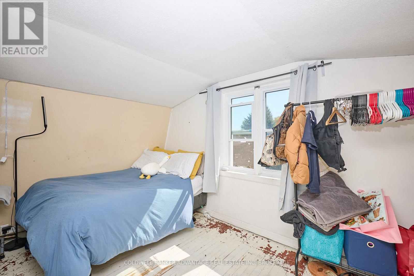 1123 Pelham Street, Pelham, Ontario  L3C 3E4 - Photo 27 - X12553068