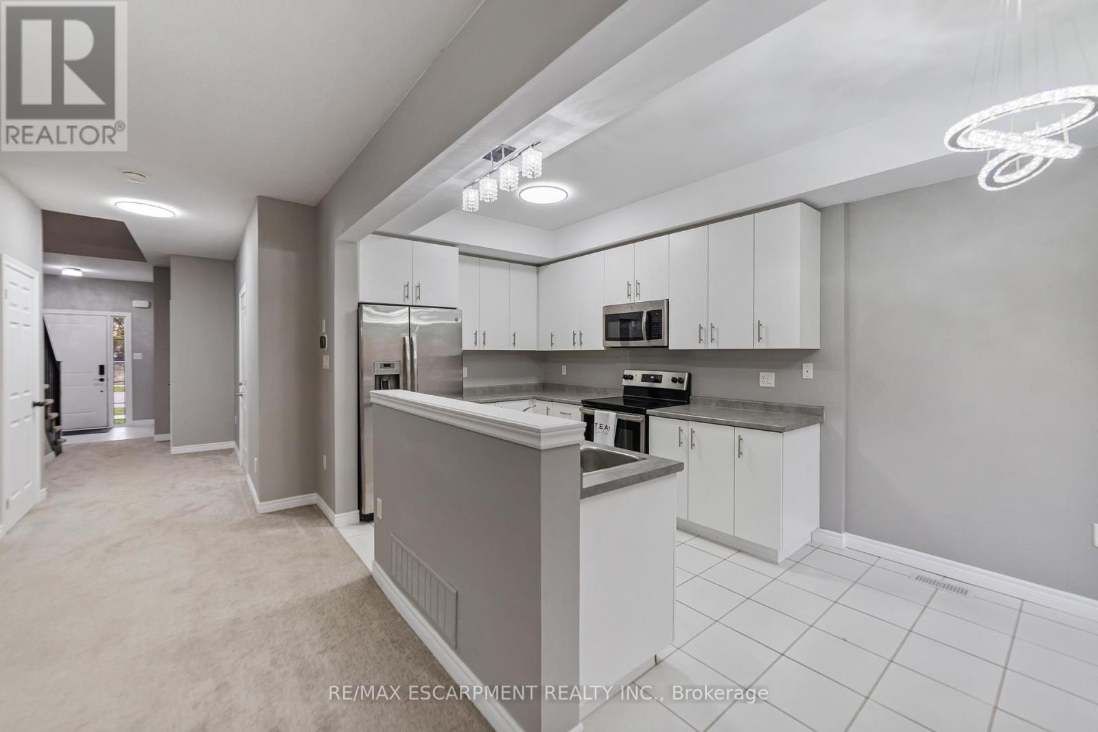 17 Dennis Drive, West Lincoln, Ontario  L0R 2A0 - Photo 16 - X12553022