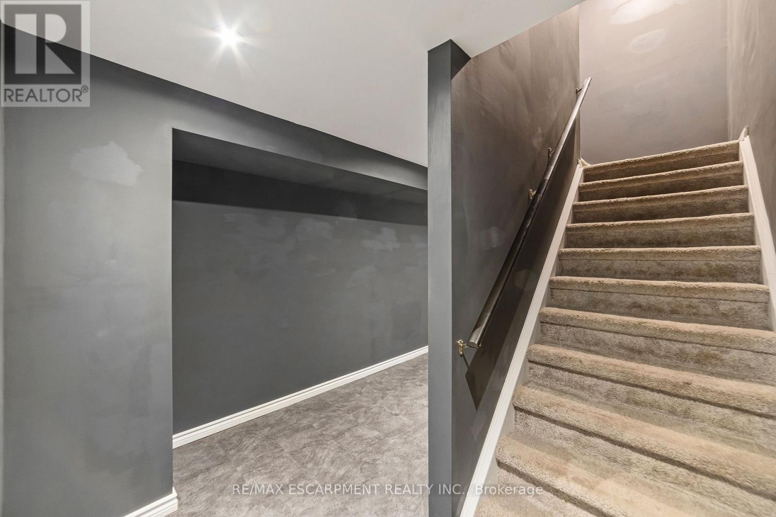 17 Dennis Drive, West Lincoln, Ontario  L0R 2A0 - Photo 29 - X12553022