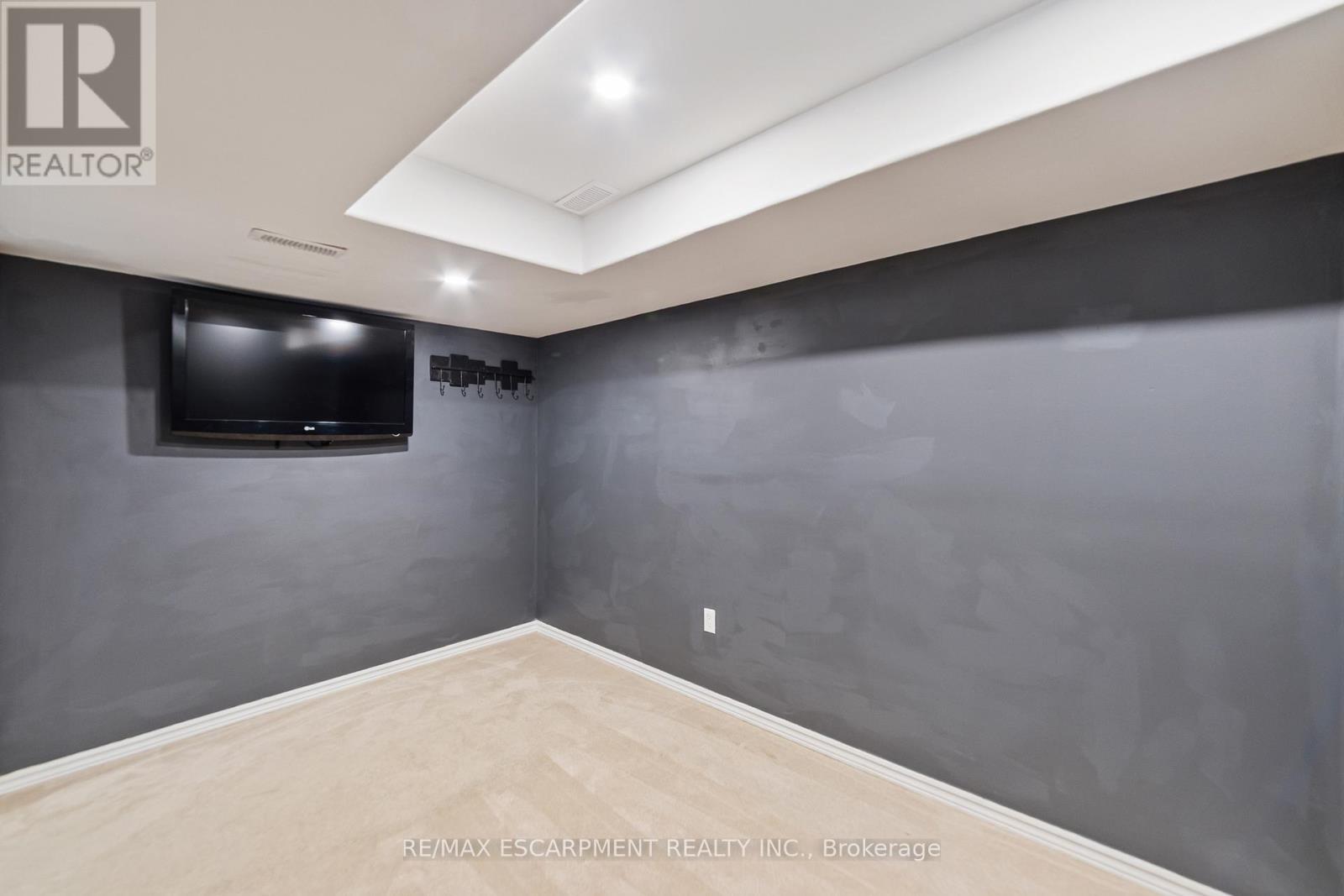 17 Dennis Drive, West Lincoln, Ontario  L0R 2A0 - Photo 35 - X12553022