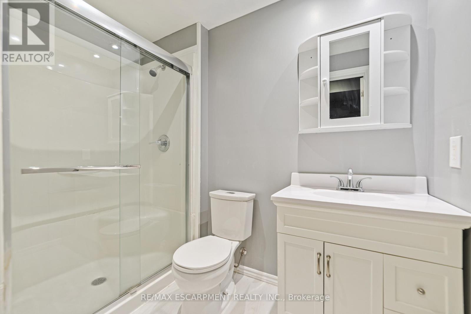 17 Dennis Drive, West Lincoln, Ontario  L0R 2A0 - Photo 36 - X12553022