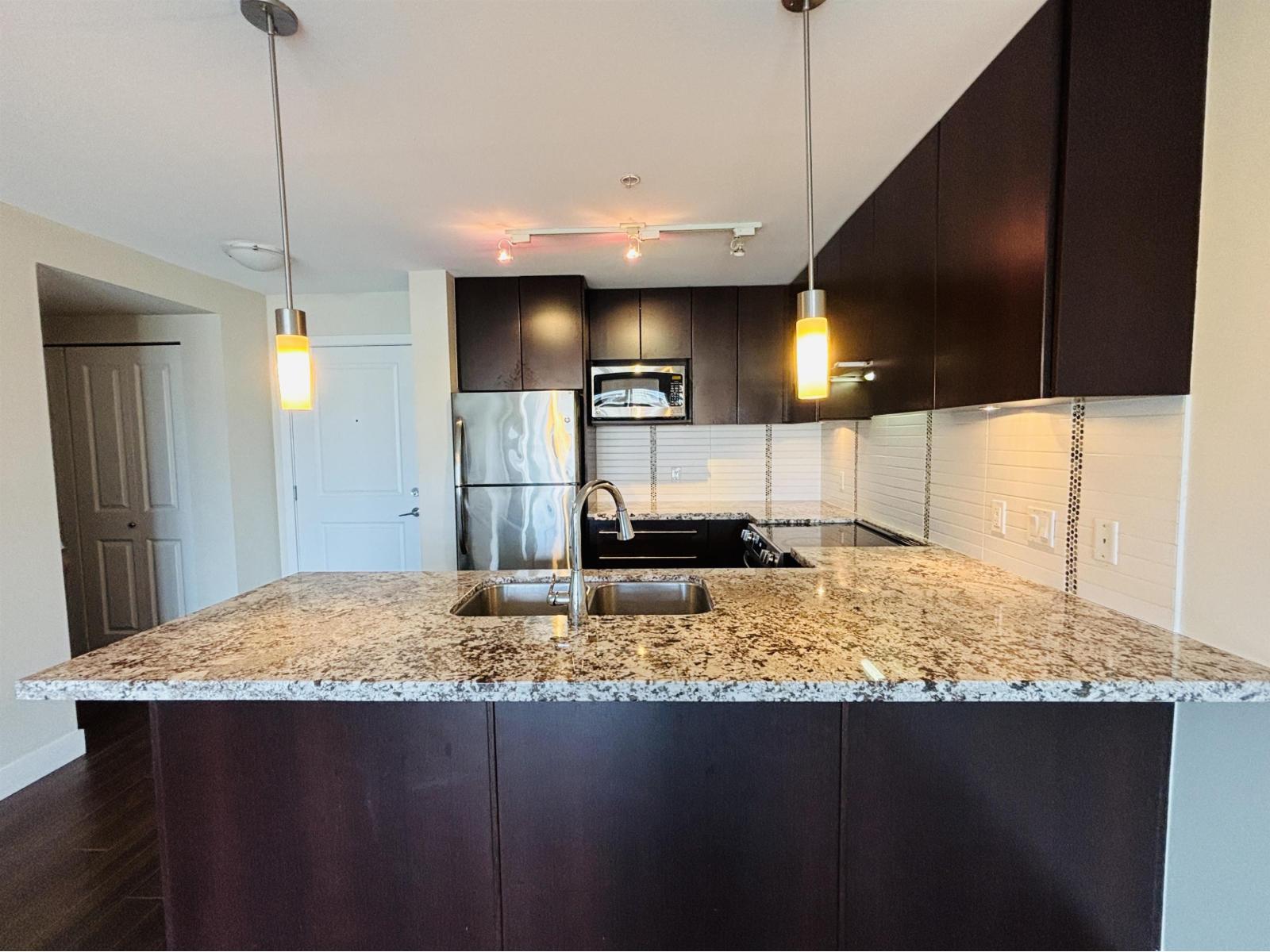 309 15775 Croydon Drive, Surrey, British Columbia V3Z 2L6 - Photo 8 - R3035162