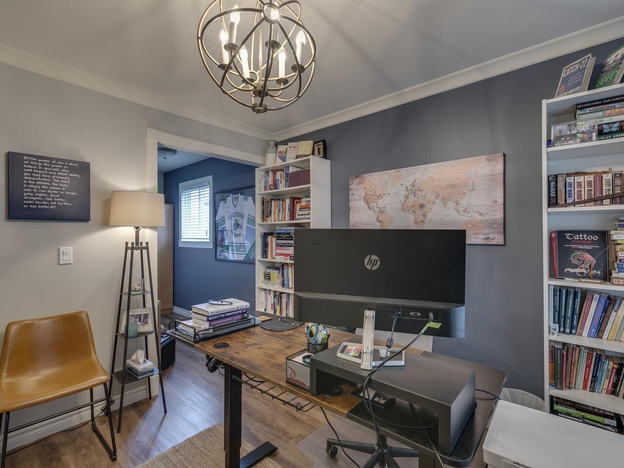 8060 Melburn Drive, Mission, British Columbia  V2V 7B6 - Photo 4 - R3063417