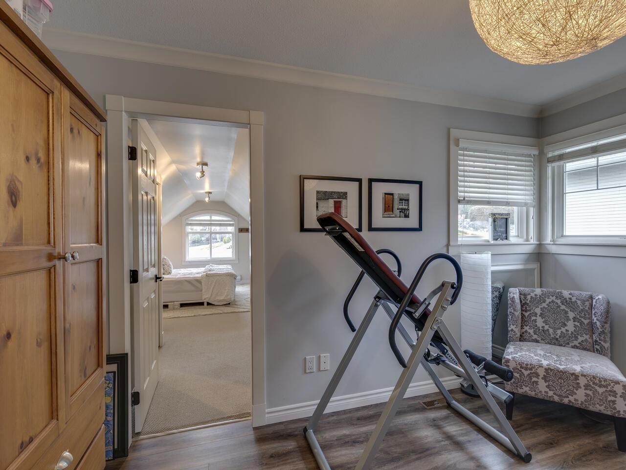 8060 Melburn Drive, Mission, British Columbia  V2V 7B6 - Photo 29 - R3063417